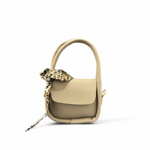 Mini hand bag with unique design and handle