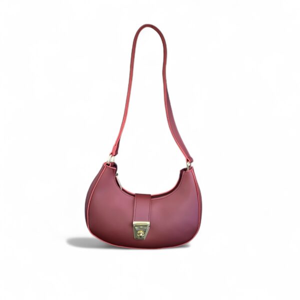 Elegant shoulder bag with Golden clasp, perfect for modern fashion.